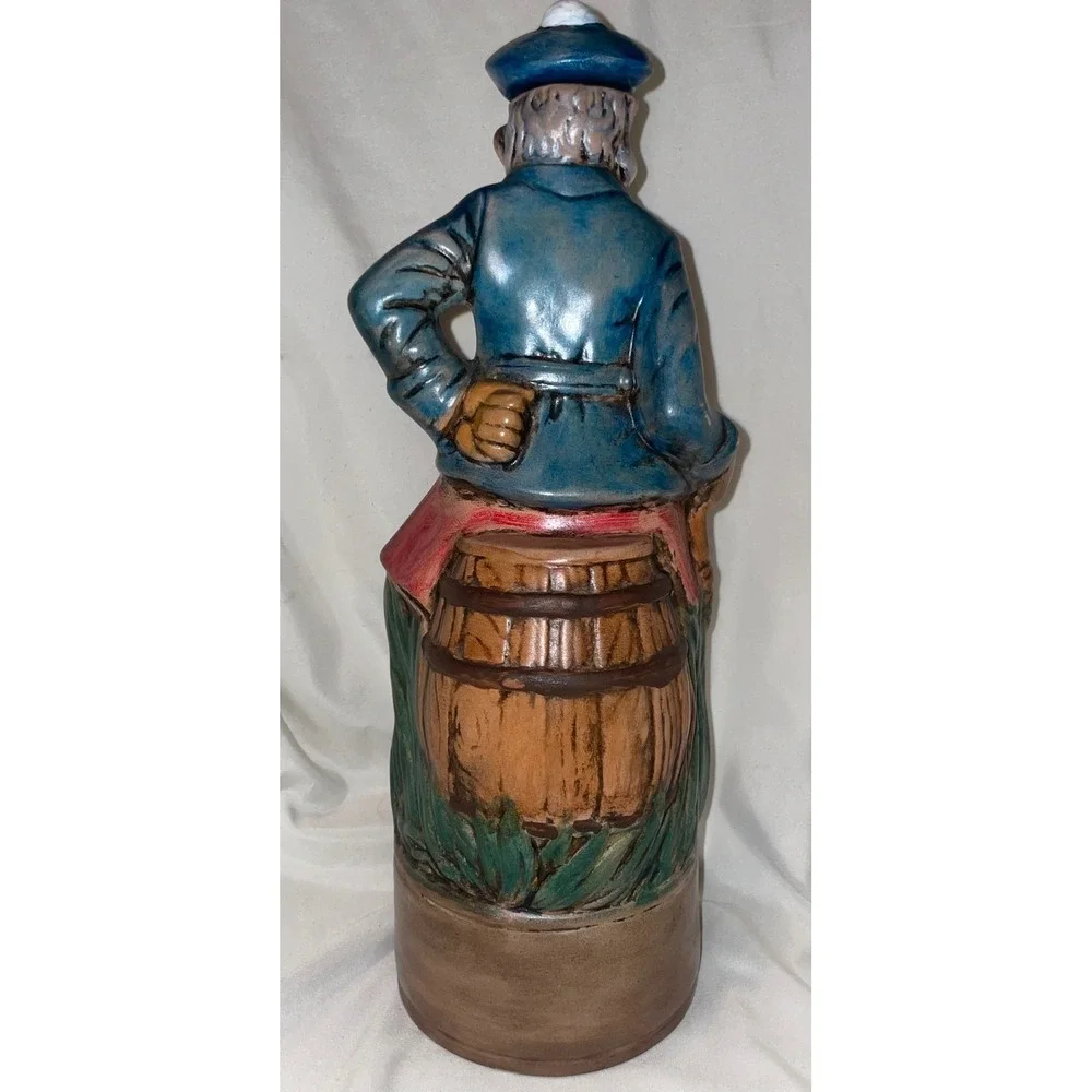 Vintage Ceramic Scotch Decanter Winking Scotsman Kilt Figural Liquor Bottle 12